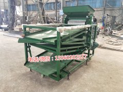 大型花椒篩選機、多層花椒篩選機、無刺青椒打靶機發往重慶豐都縣